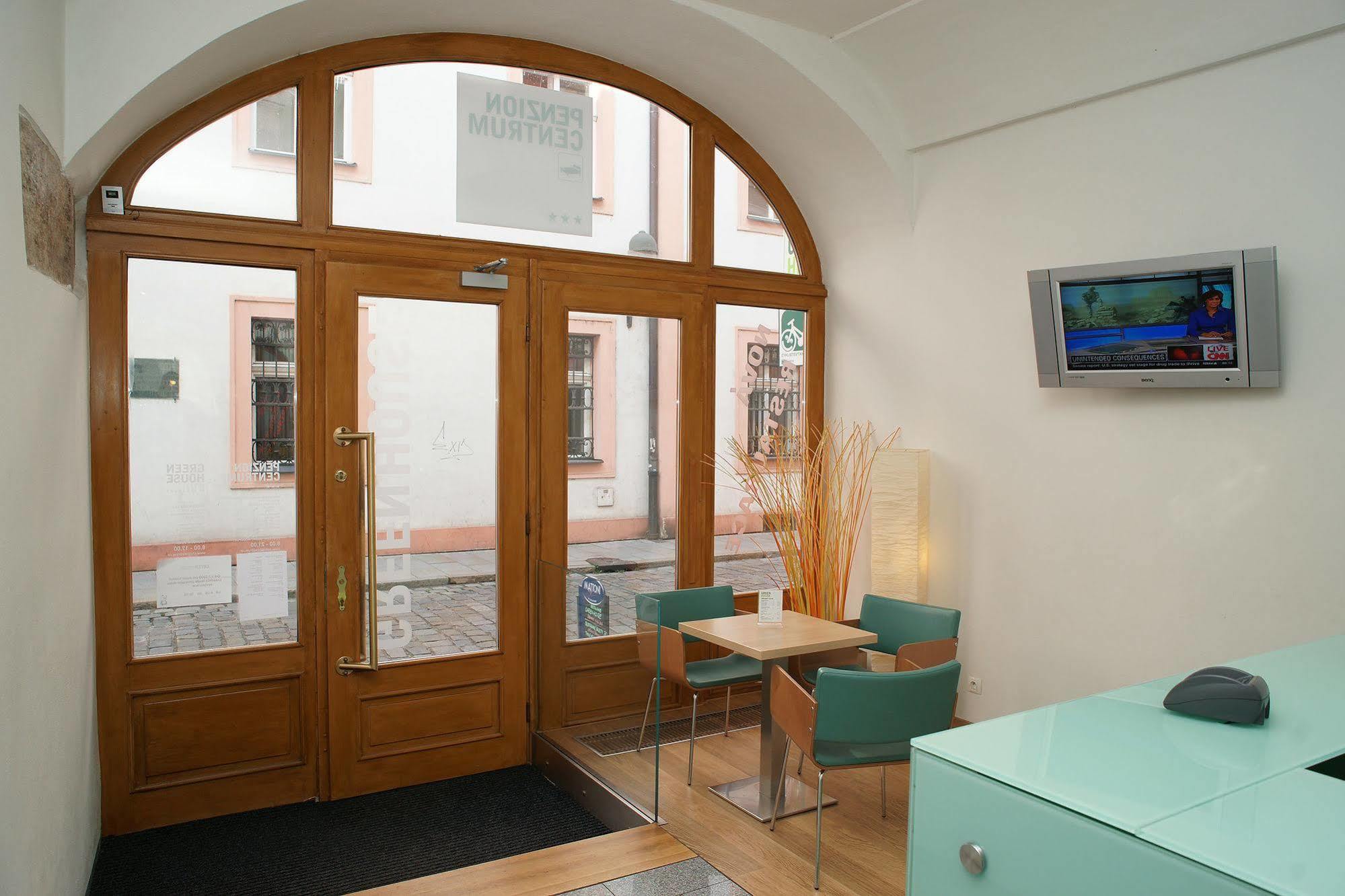 Hotel v Centru Ceske Budejovice Buitenkant foto